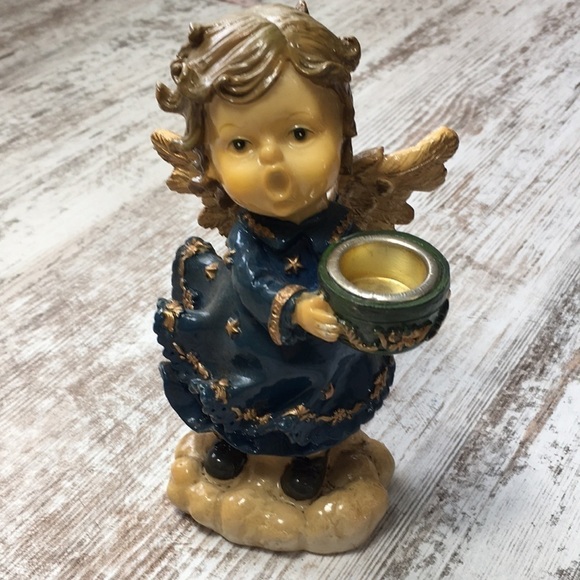 VINTAGE Angel Ceramic Figurine 6.25” - Picture 1 of 5